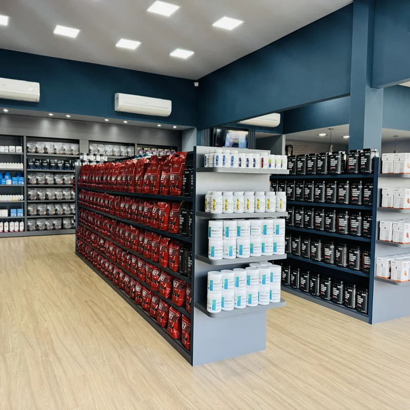 Corredor de suplementos da Vital Store