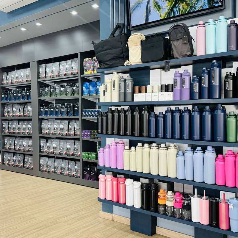 Garrafas e acessórios na Vital Store